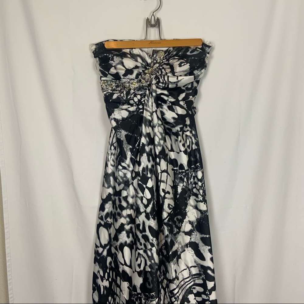 Deb ONE SHOULDER Beaded Strap Blk Formal Dress 7/8